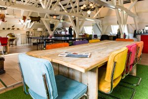 Creative meeting in Utrecht with food and drinks (so good catering on location) is possible at De Quilt